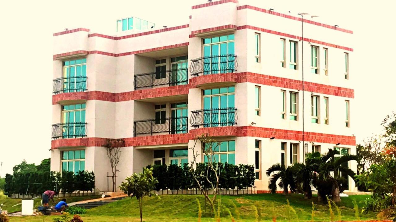 Full Moon Resort Bandar Lama Bandar Lama Hengchun Luaran gambar
